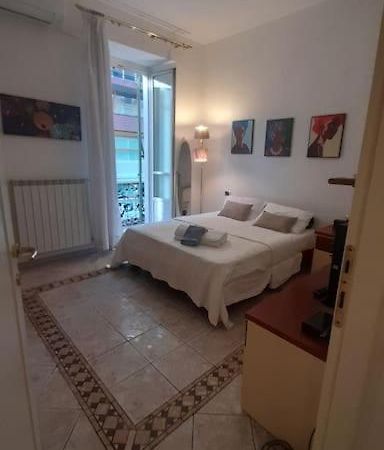 Appartamento Centralissimo Sanremo Luaran gambar
