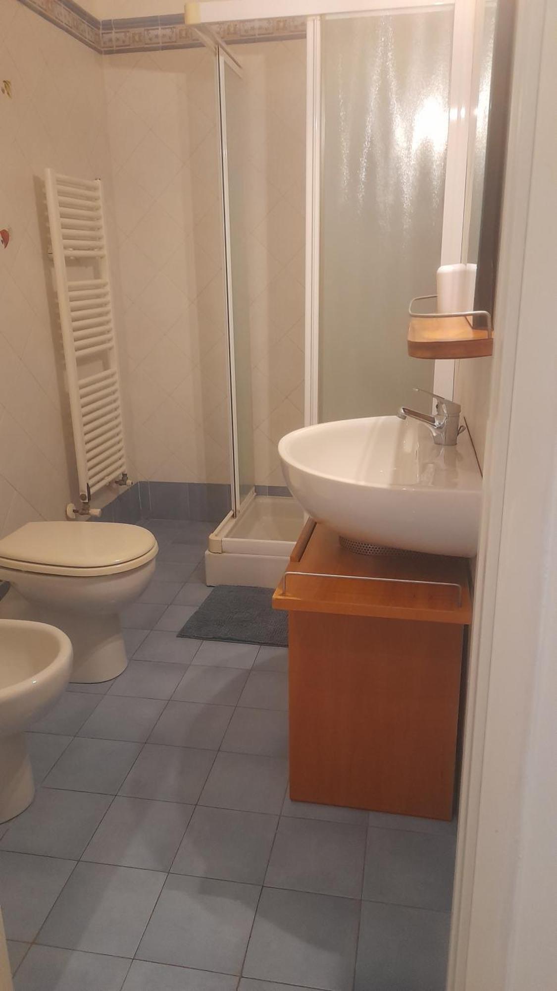 Appartamento Centralissimo Sanremo Luaran gambar